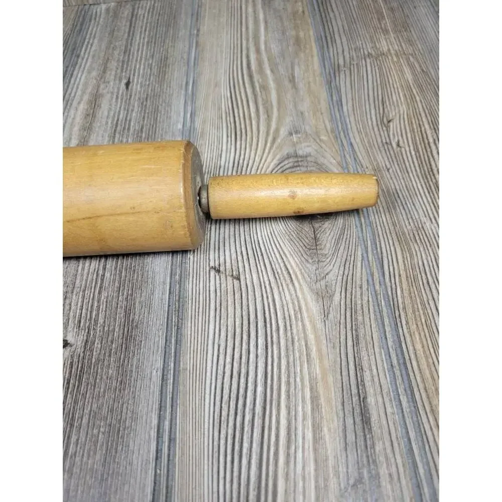 Vintage Wood Rolling Pin, 16-1/2
